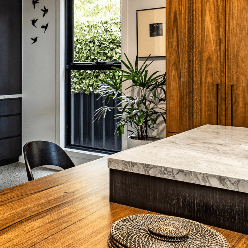 Assigning Your Lease – What It Means and When You Should Do It